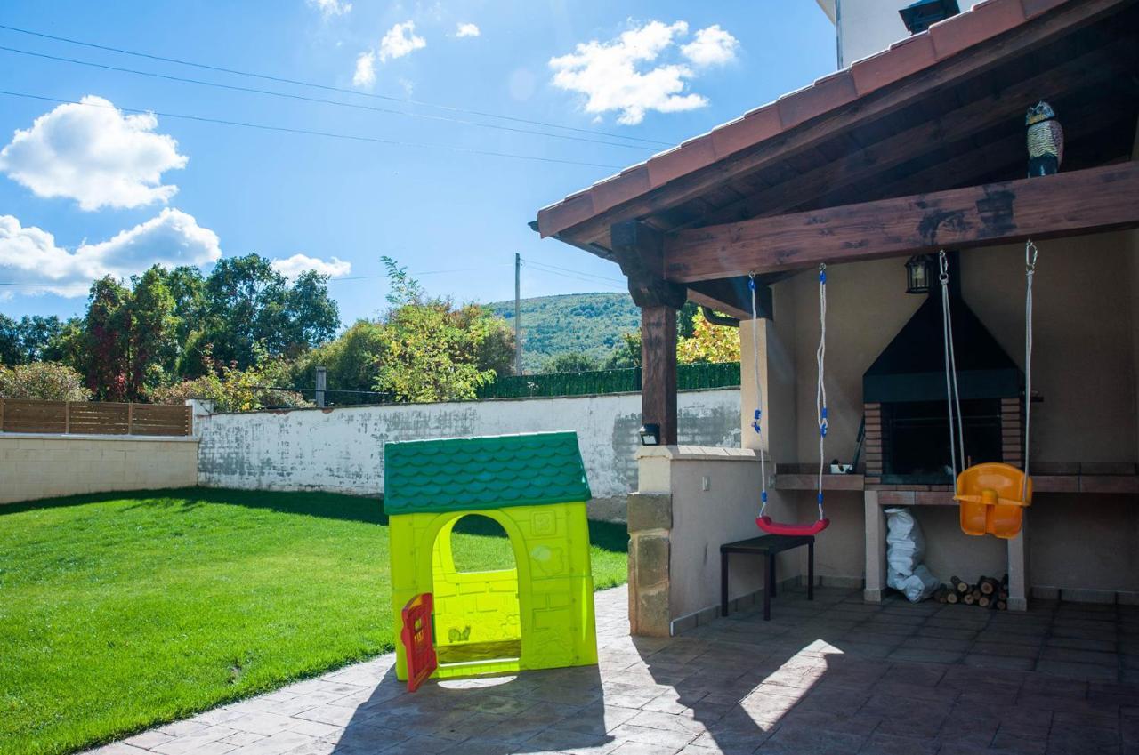 Los Robles I Sotillo Del Rincon Exterior foto